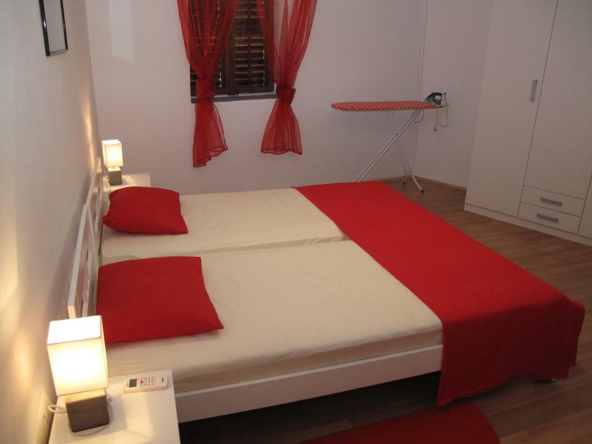 Illy City Centre Apartment Šibenik Dış mekan fotoğraf